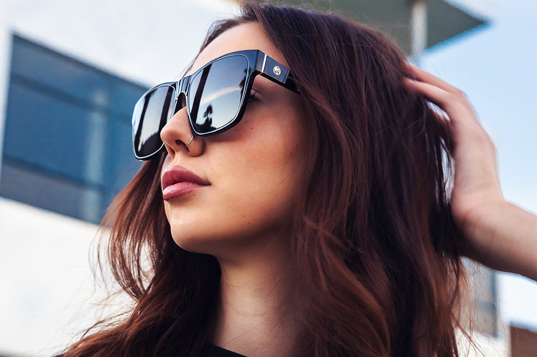Marylin Sunglasses: Ultra Black